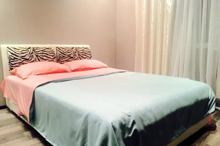 Квартира-студия бизнес-класса в элитном доме по адресу Притыцкого 97. От 550 000/сутки.