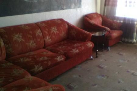 Рядом остановка