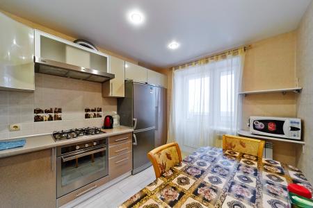 2-к квартира, 57 м², 10/10 эт.