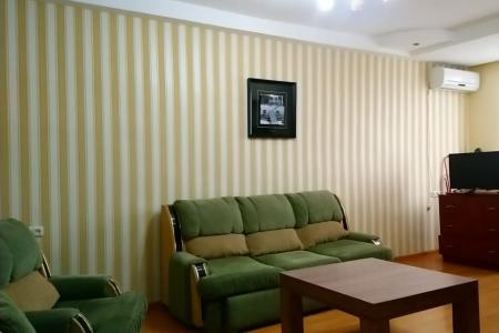 Квартира с одной спальней на пл. Республики