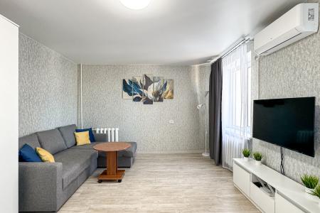 Апартаменты Монако  24 на Терская 188/43