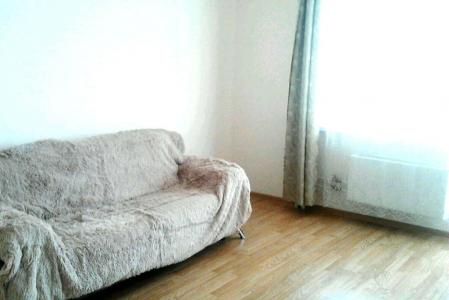 На перекрестке улиц Пермякова и Широтной