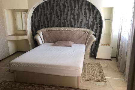 Комфортная однокомнатная квартира в частном секторе