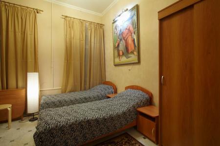 1 к.кв-студия за Казанским собором