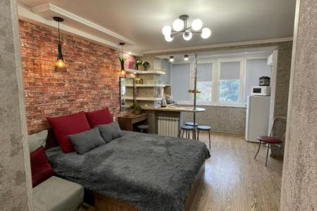 Квартира студия возле парко