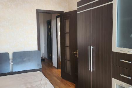 Сдаю 2 х комнатную квартиру суточно.