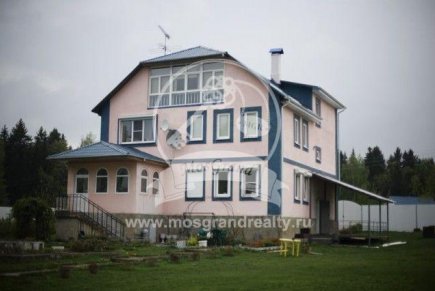 Коттедж рядом с горнолыжными спусками по Дмитровскому шоссе для компании до 15 человек