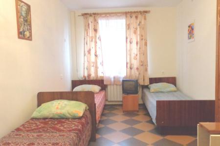 Комната в трехкомнатной квартире от хозяина