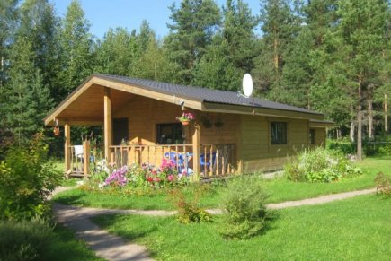 Сдам посуточно коттедж с баней в поселке Кирилловское