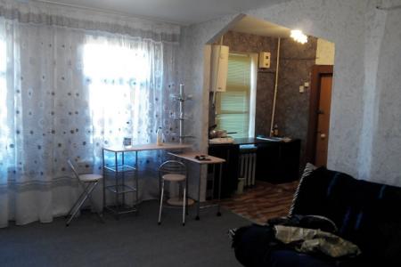 сдаем двухкомнатную квартиру в центре города