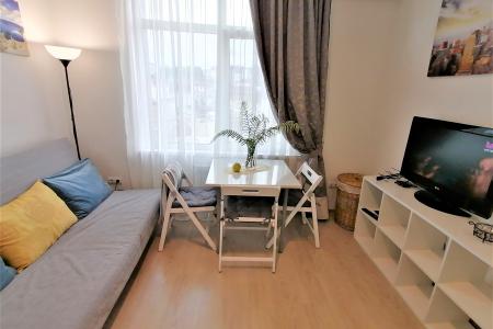 Аппартаменты "Как дома" -5 (с отдельной спальней)