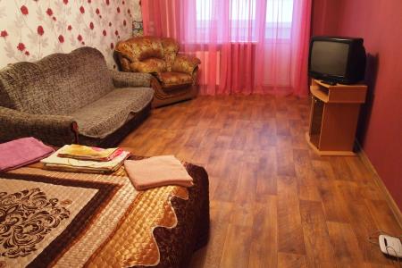 Однокомнатная квартира возле ЖД-вокзала,недалеко от центра