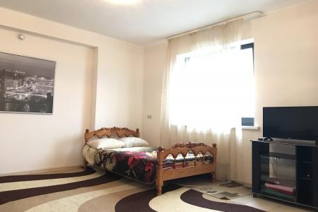 Двухкомнатная квартира на сутки в центре города