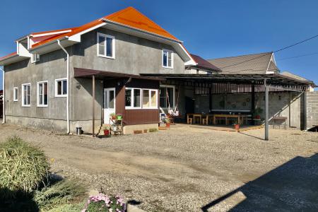 Сдаётся в аренду уютный двухэтажный дом