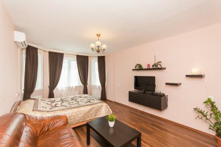 квартира на сутки, часы,  недели, возле ярмарки, жд вокзала, фок, 7 небо, близко центр города