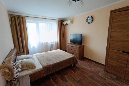 СУДАК. ДВУХКОМНАТНАЯ КВАРТИРА 10 МИНУТ ДО МОРЯ!