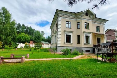 Коттедж Успенка, 17,  780м 9 спален