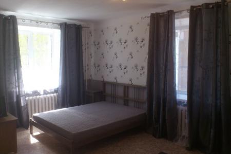 Однокомнатная квартира рядом с метро "пл Маркса"