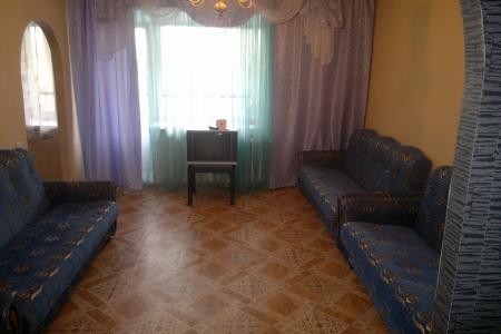 Двухкомнатная квартира на Блюхера, 7