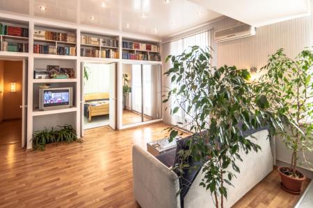 Чайковского, 2в. 3-к. квартира