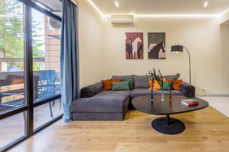 четырех комнатная Фадеева 34