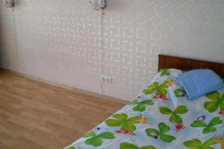 1 к.кв. м. Ладожская