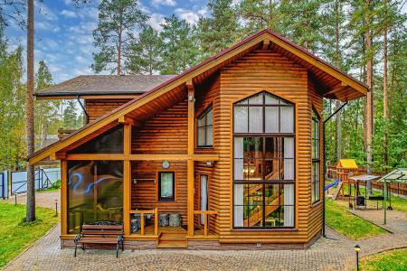 Коттедж с баней и горячей купелью в Вырице