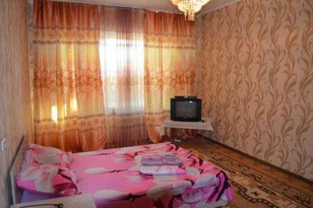 1к. кв 5 мкр от 1100 сом все есть, отличные состояние и условия