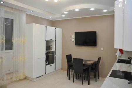 Двухкомнатная в центре города