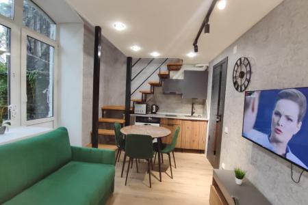 2 х Уровневая Квартира в стиле Лофт в самом  центре города