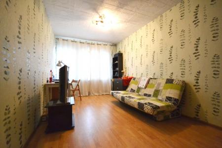 Сдам уютную 1 ком. квартиру у метро