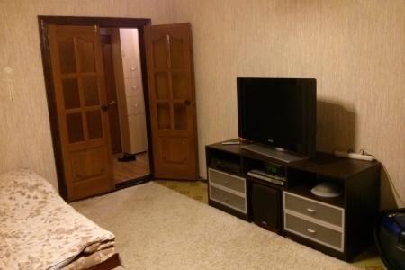 Квартира рядом с автобусным заводом и ж/д вокзалом