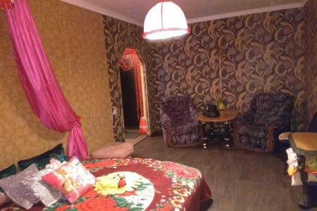 Уютная квартира с камином для романтических свиданий дружеских и деловых встреч в любое удобное для