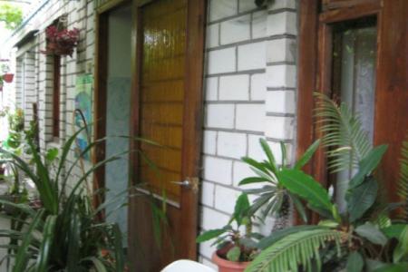 Дом у моря, в сердце курортной Евпатории, в тихом месте, посуточно, свой