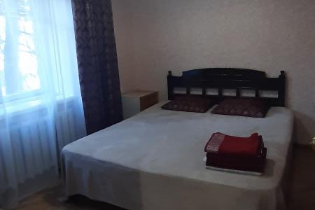 3-к квартира, 80 м², 1/3 эт. В центре города.