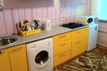 Сдам 1-комн. квартирку в центре нового города. Недорого