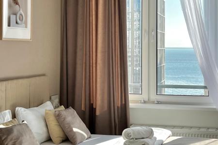 Студия с видом на Финский зaлив и Лахта Центр