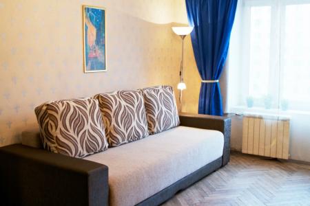Двухкомнатная квартира 100 м от станции Московская