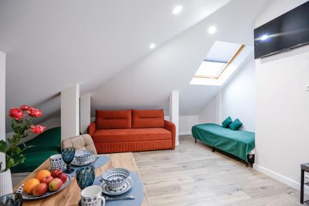 Мансардная дизайнерская квартира в центре Москвы (1 мин от м. Тульская)