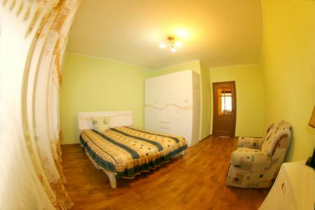 Сдам 2-комнатную квартиру в Центральном р - не