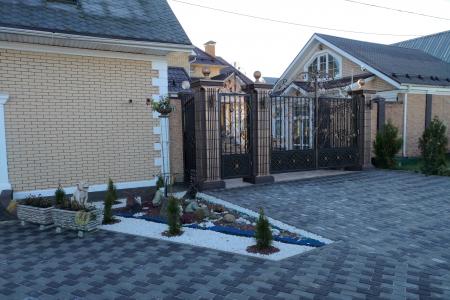 Коттедж 320 м² на участке 20 сот.