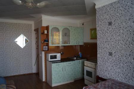 Полуторка в центре