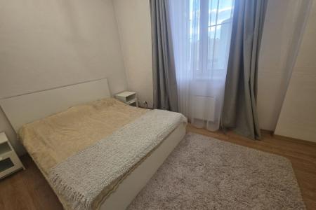 3-х комнатная у пруда