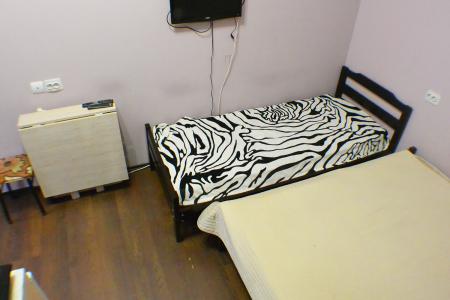 Студия рядом с Формулой 1