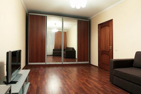 Однокомнатная возле Ж/Д вокзала