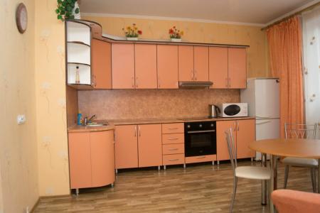 ЦЕНТР. ВСЕ в шаговой доступности.