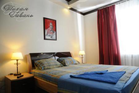 Элитная двухкомнатная квартира в центре города посуточно