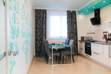 Светлая квартира с евроремонтом около автовокзала