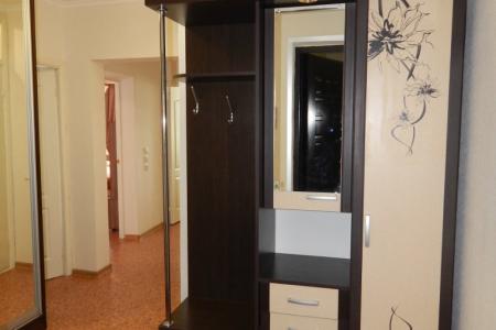 Двухкомнатная квартира на берегу горной реки