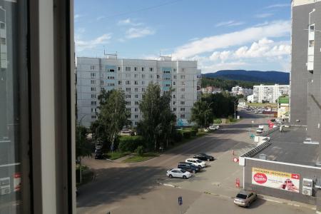 Уютная двухкомнатная квартира в центре города Белокуриха.